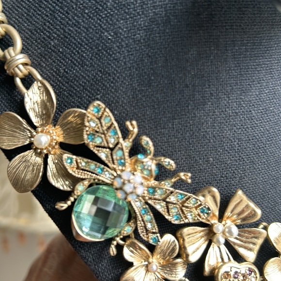 Statement Necklace? YES! - Picture 11 of 16